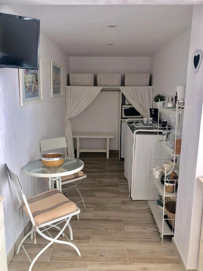 Estudio A 10 Minutos Del Puerto Banus Estepona Eksteriør billede